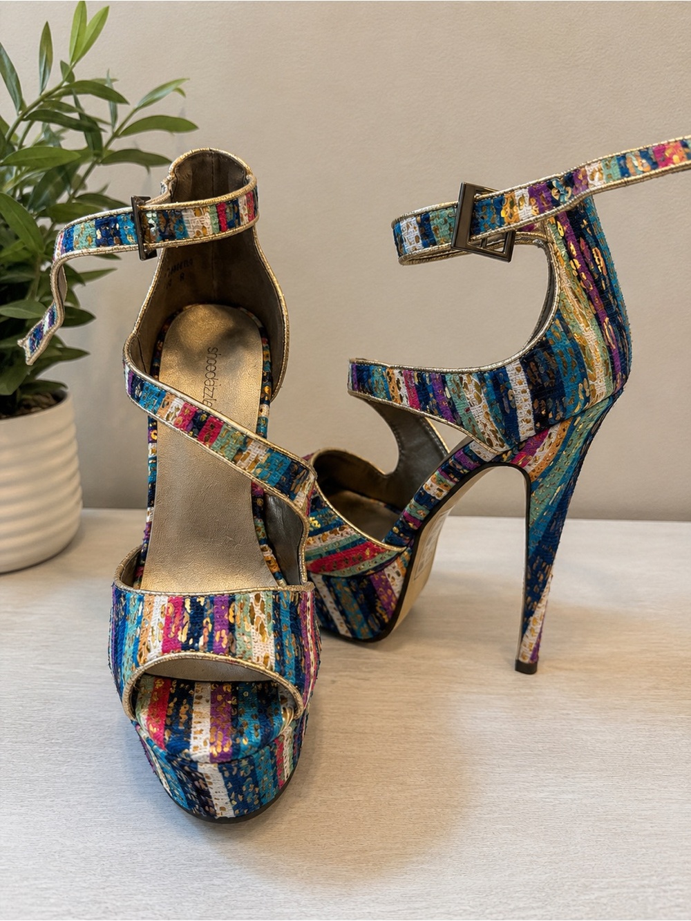 Stunning Multicolor Sequin Platform Heels – Size 8 – New Without Box